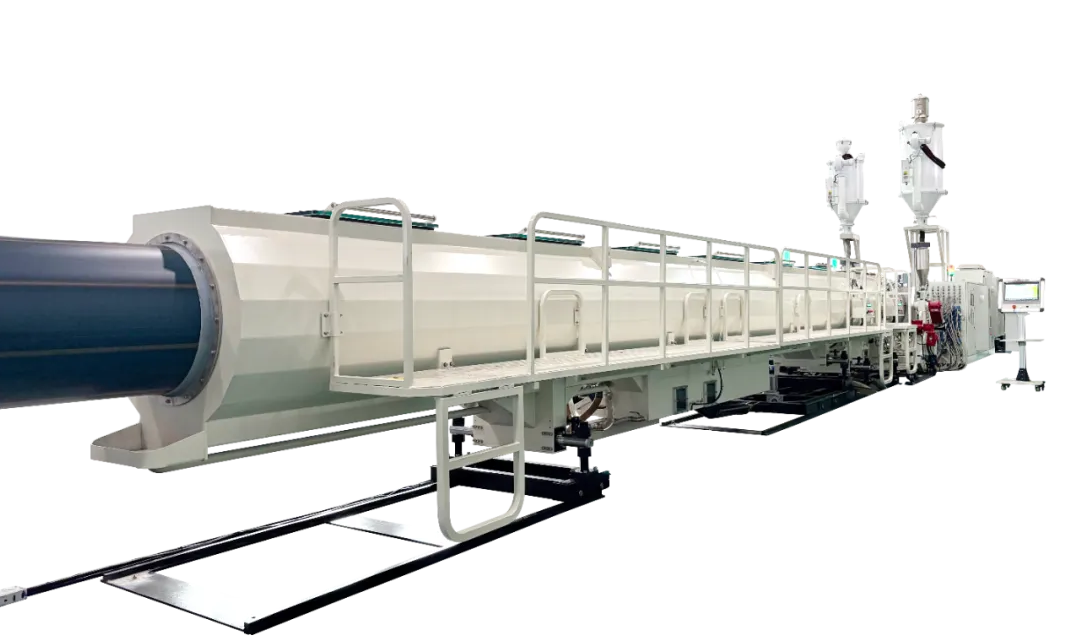 德科摩 PE630 三层管材挤出生产线落地中东，硬核助力城市基建升级